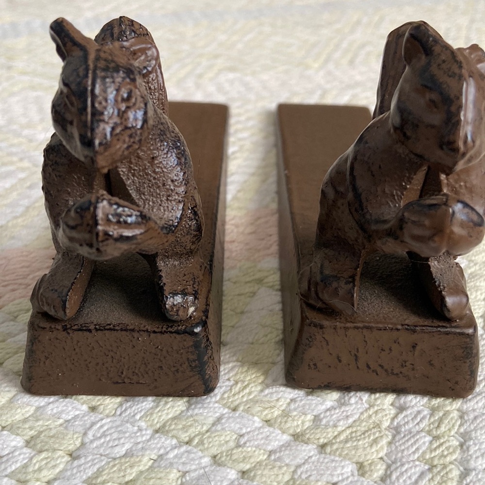 Pair of bookends or door stoppers.